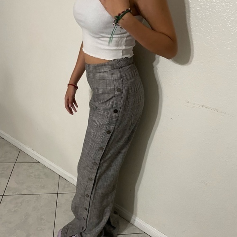 Plaid wide leg flare pants . - Picture 5 of 9